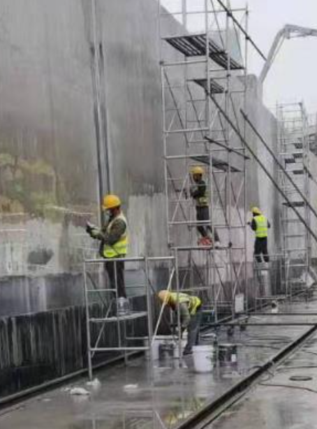 洛阳球场翻新地面是一个涉及